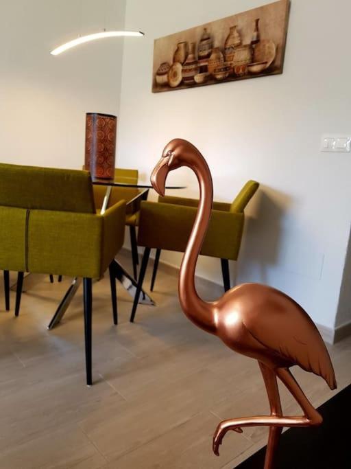 Beautiful Apartment In La Carihuela, トレモリノス エクステリア 写真